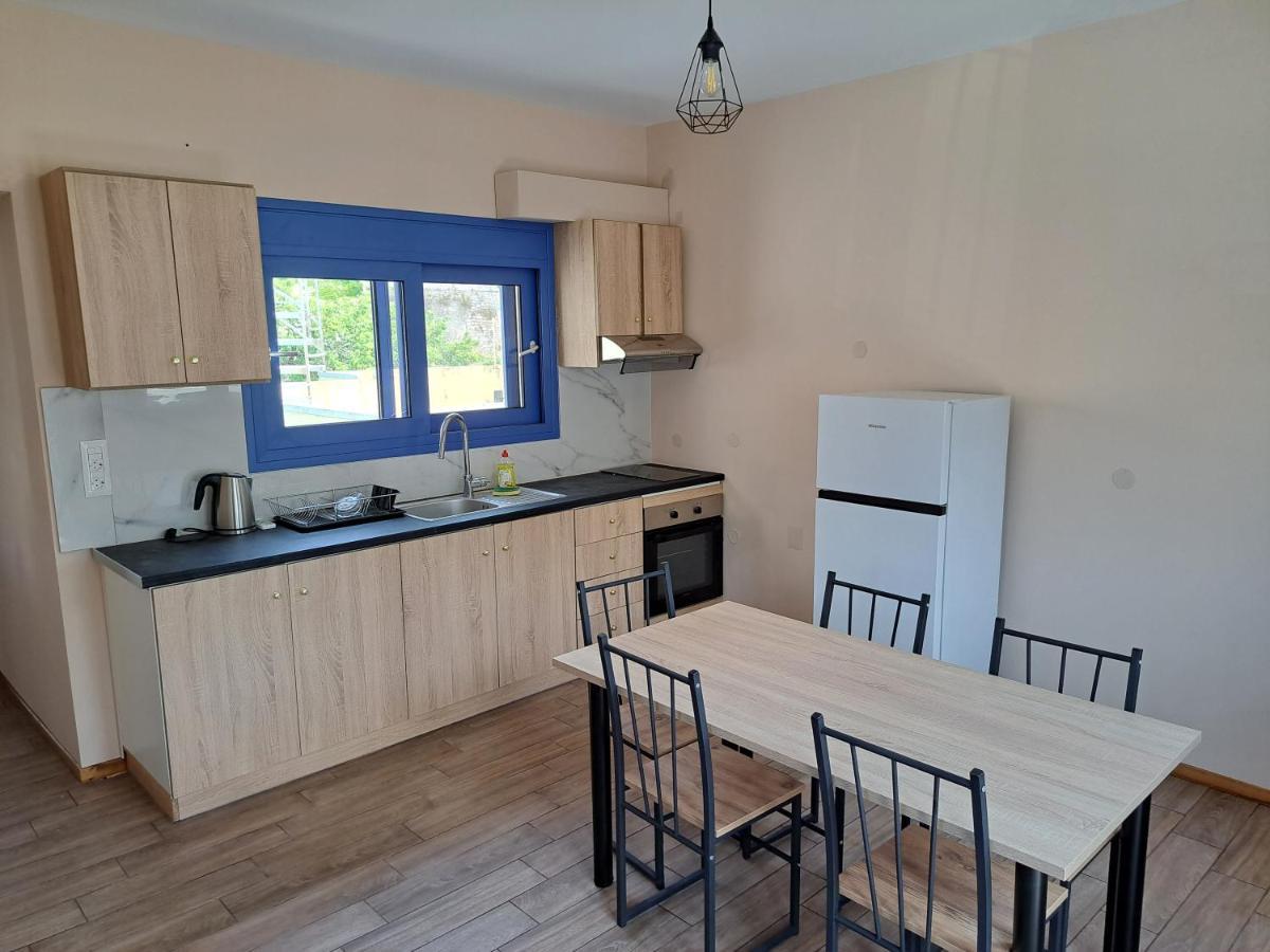 Blue Moon Apartment Agia Efimia 外观 照片
