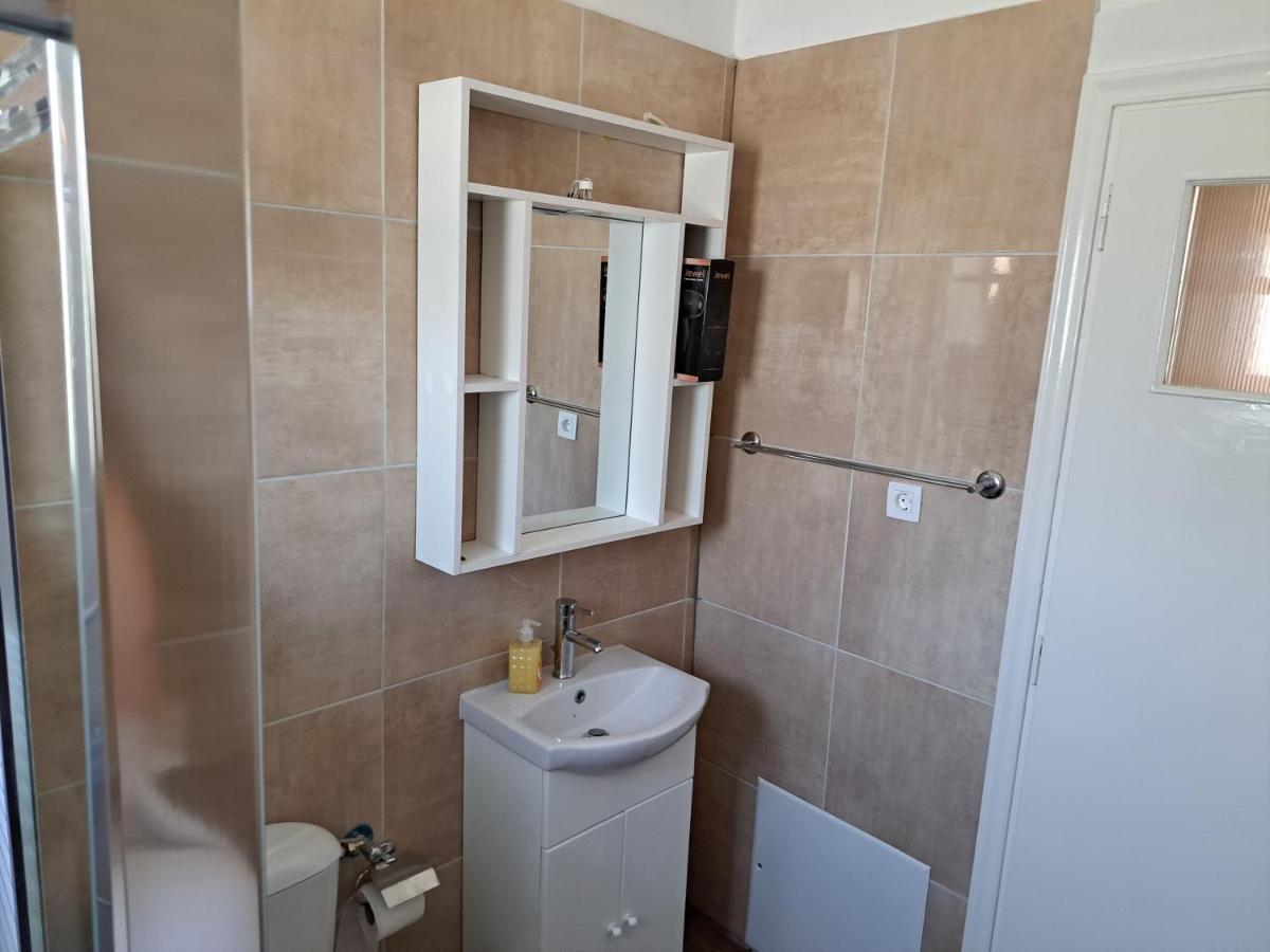 Blue Moon Apartment Agia Efimia 外观 照片